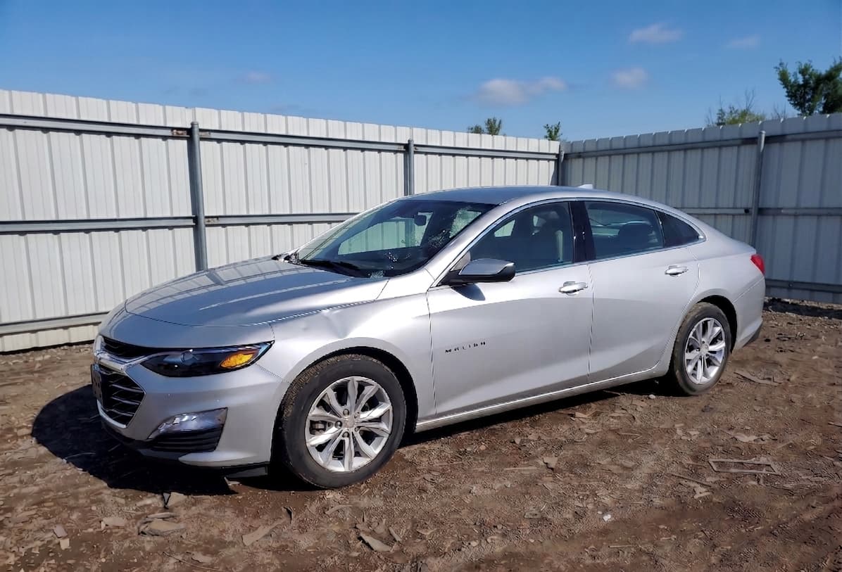 2022 Chevy Malibu 1LT with hail and accident damage